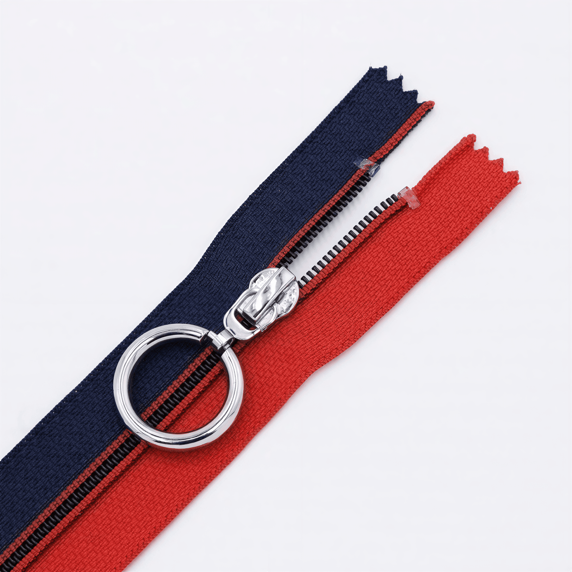 Contrast Stitching Nylon Zipper